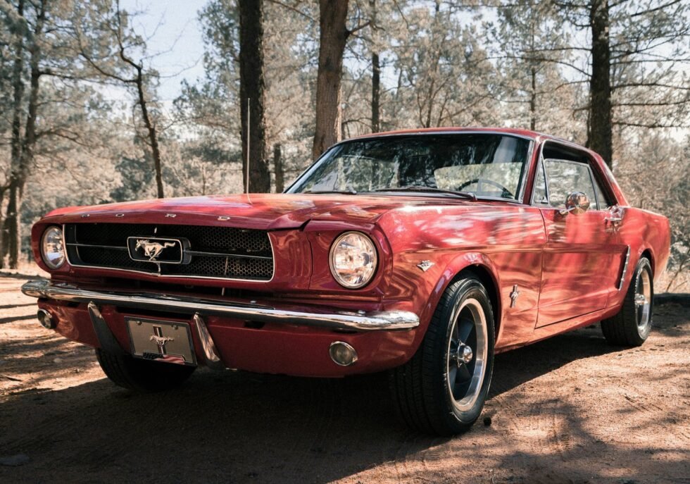 pink Ford Mustang